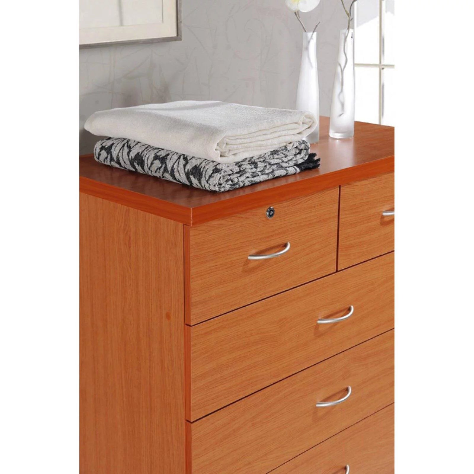 7 Drawer Wooden Dresser Chest with 2 Top Locks F569225