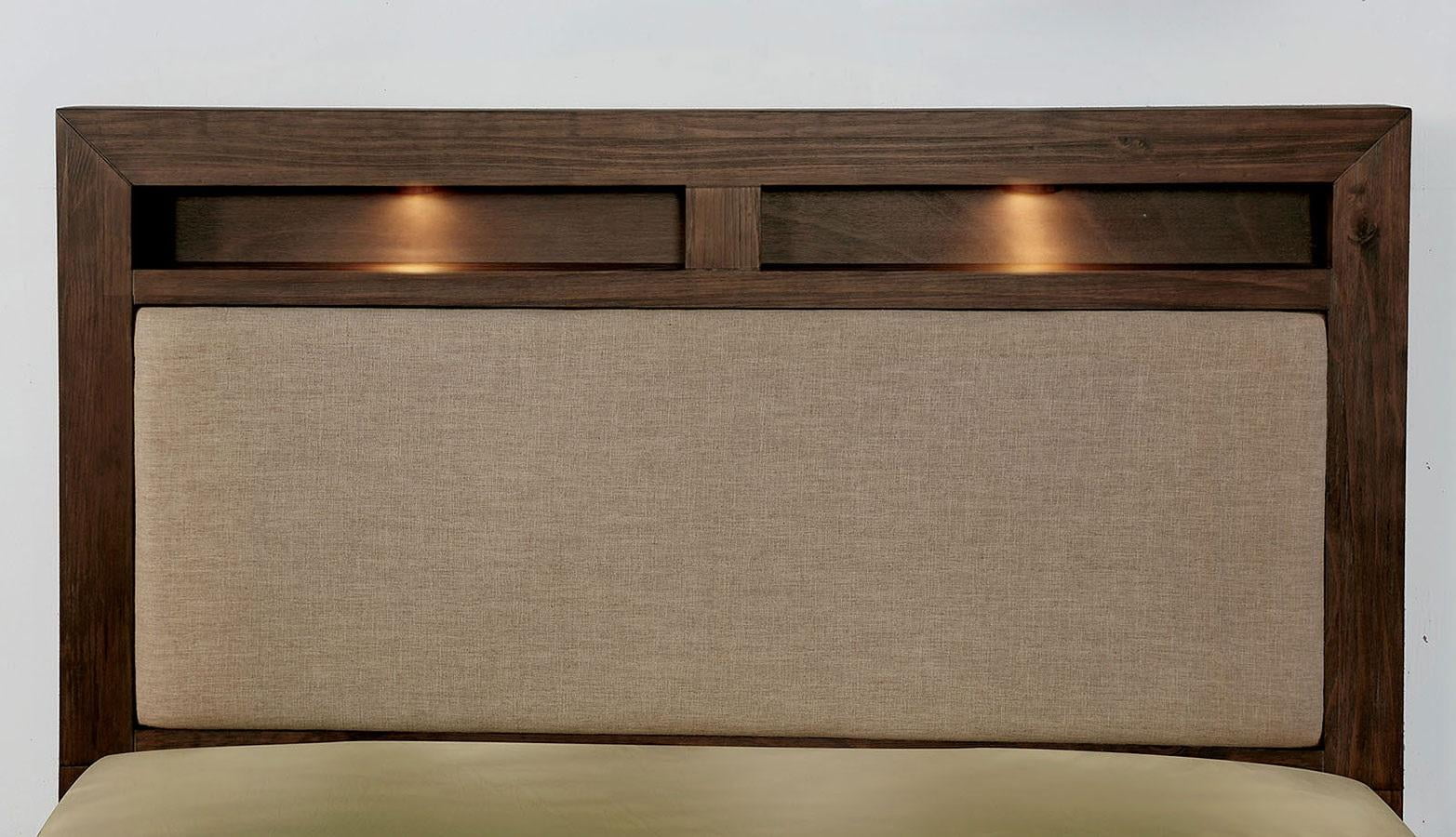 Solid Wood King Bedroom Set 5pcs K816