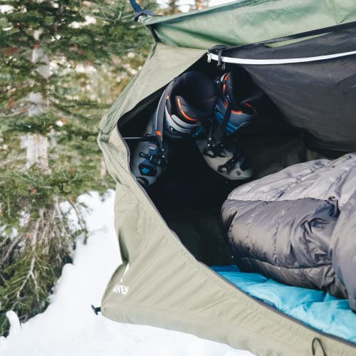 Lay Flat Hammock Tent with Mosquito Net, Insulated Pad and Rainfly D732