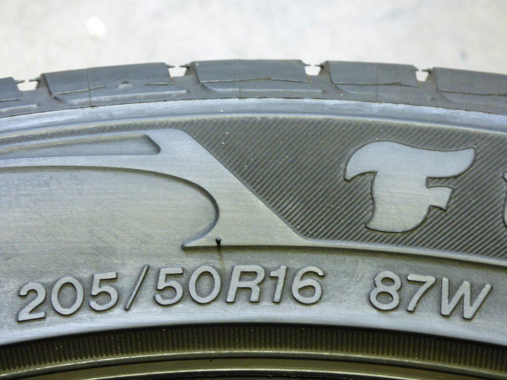 Ultra High Performance Tire 205/50R16 D42449