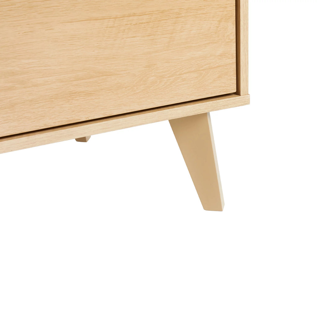 6-Drawer Dresser with Cut-Out Handles K593158