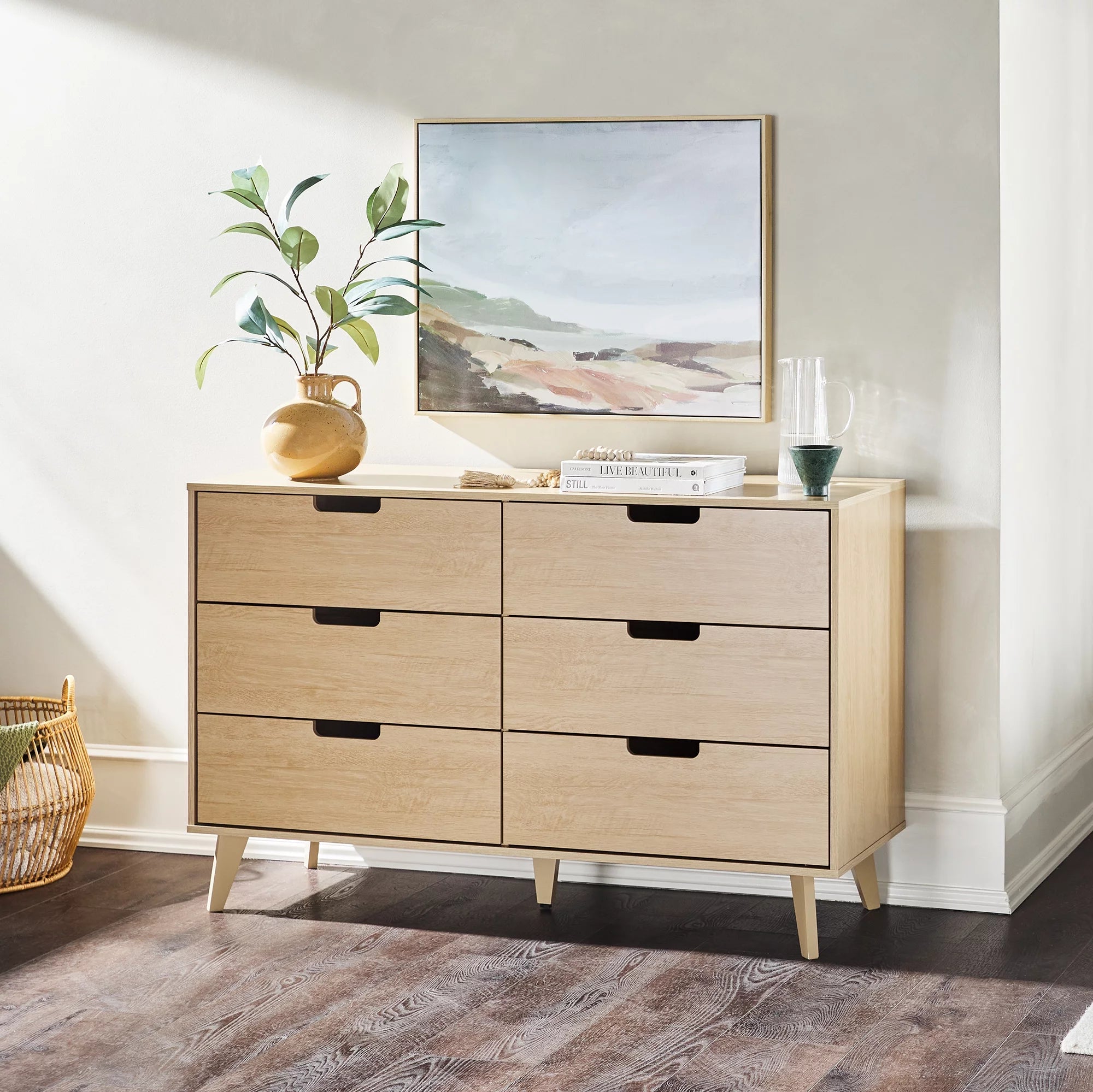 6-Drawer Dresser with Cut-Out Handles K593158