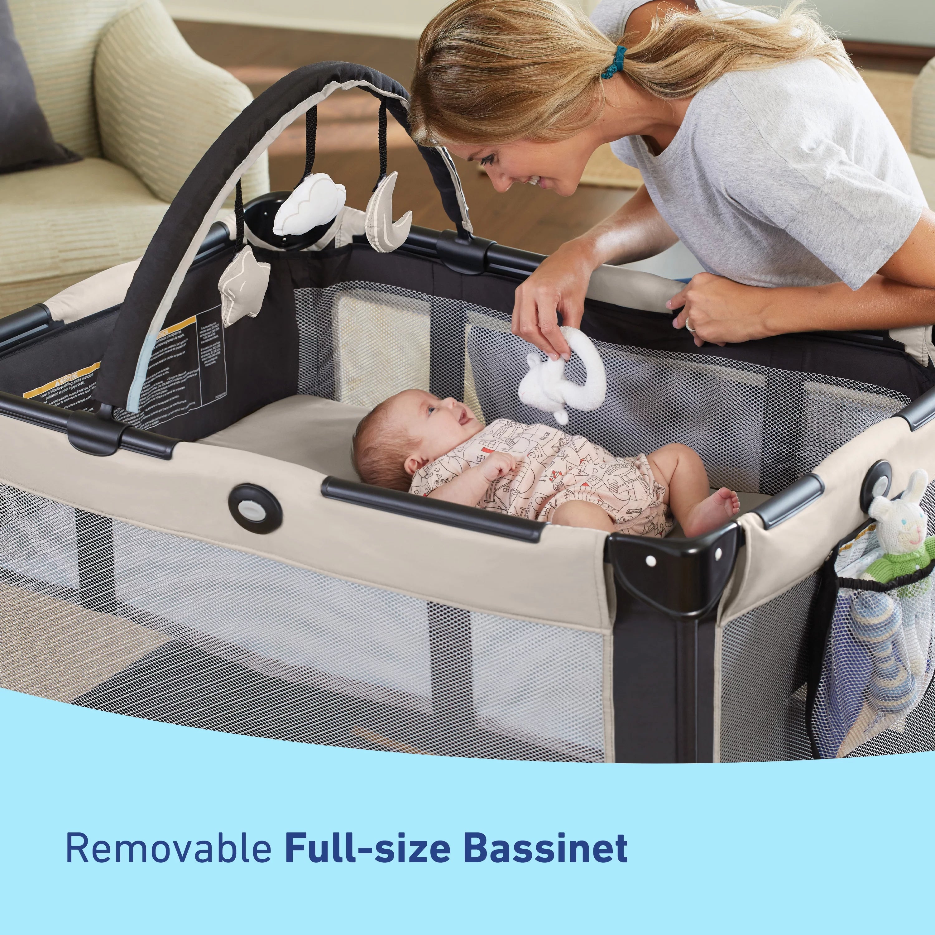 Pack ‘n Play On the Go Playard, Unisex B1558