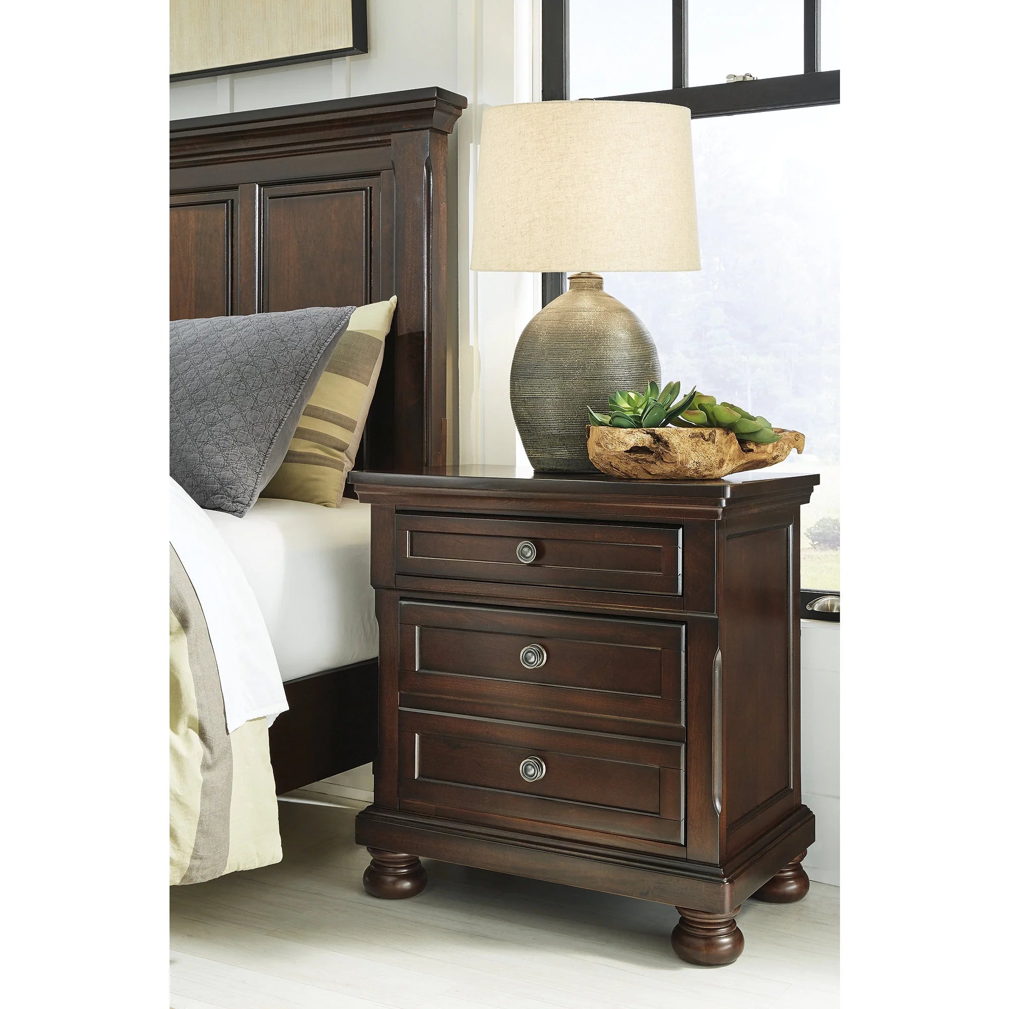 2 Drawer Nightstand with Dovetail Construction, Dark Brown F738959