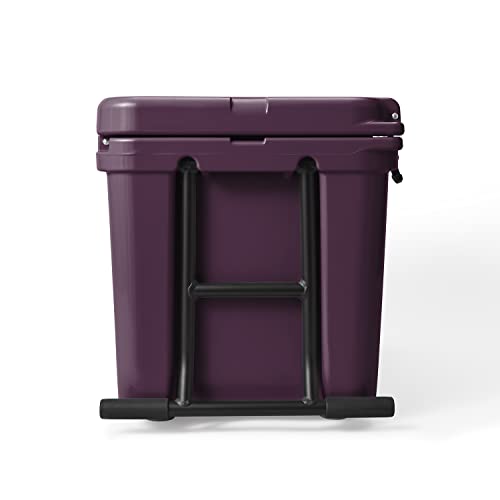 Wheeled Hard Cooler A90569