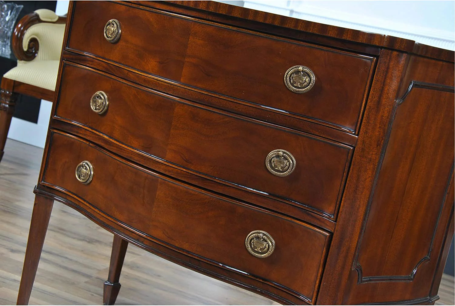 Mahogany Hepplewhite Chest G805263
