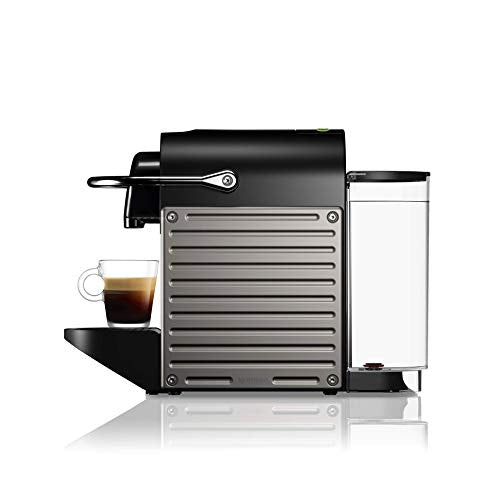 Espresso Machine with Milk Frother V6728