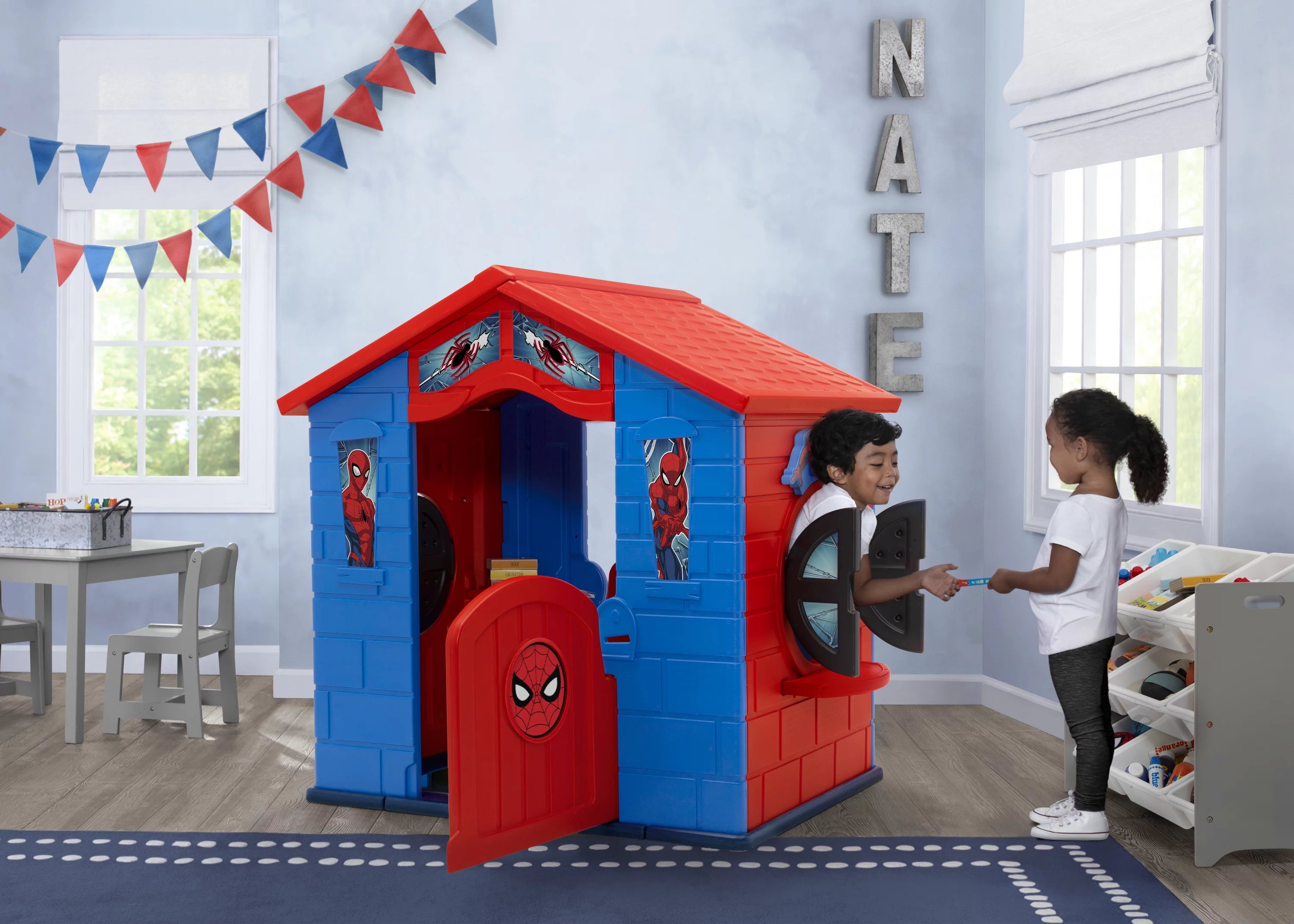 Spider-Man Plastic Indoor/Outdoor Playhouse with Easy Assembly, Blue/Red C5668