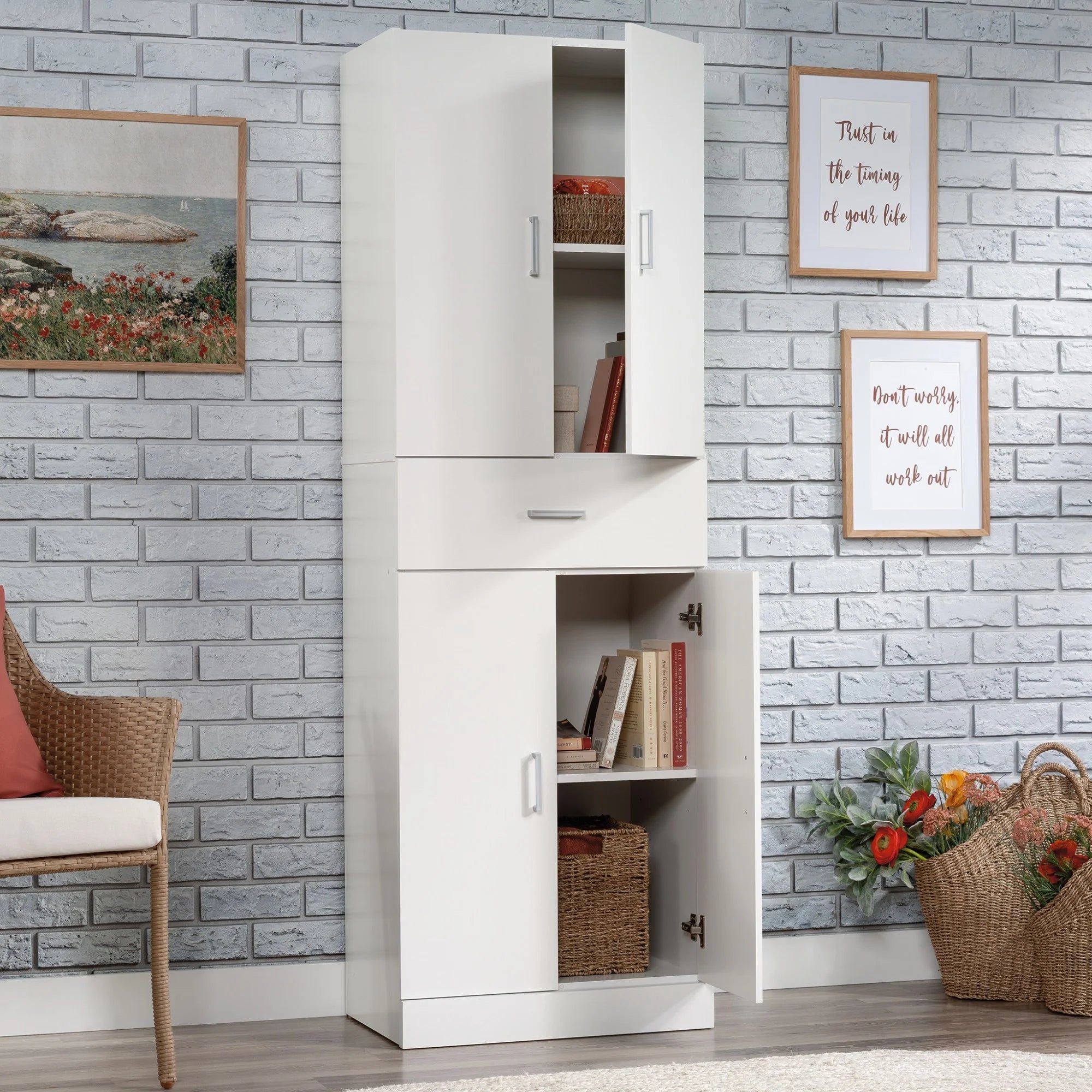 White Engineered Wood Storage Cabinet H471