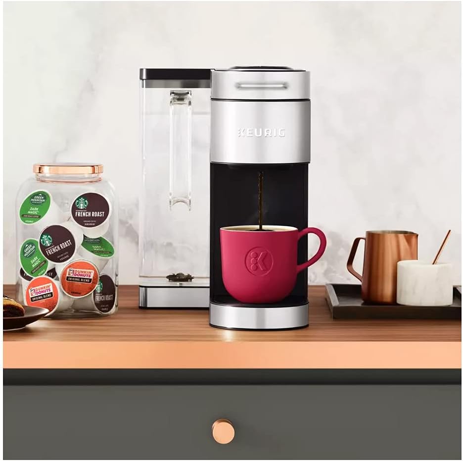 Single Serve Coffee Maker with 15 K-Cup Pods and Reusable Filter U458571