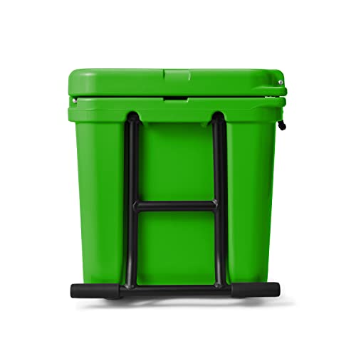 Wheeled Hard Cooler A90569