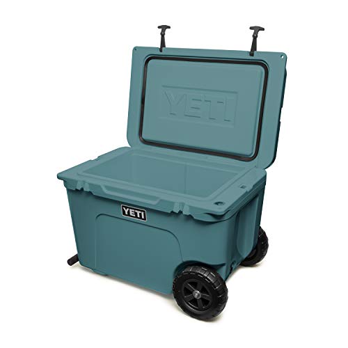 Wheeled Hard Cooler A90569