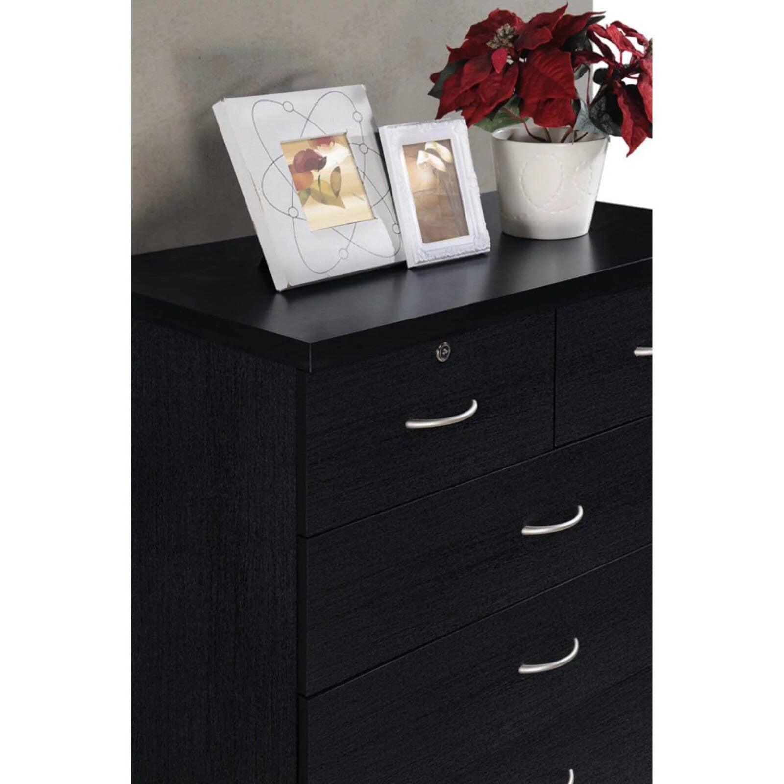 7 Drawer Wooden Dresser Chest with 2 Top Locks F569225