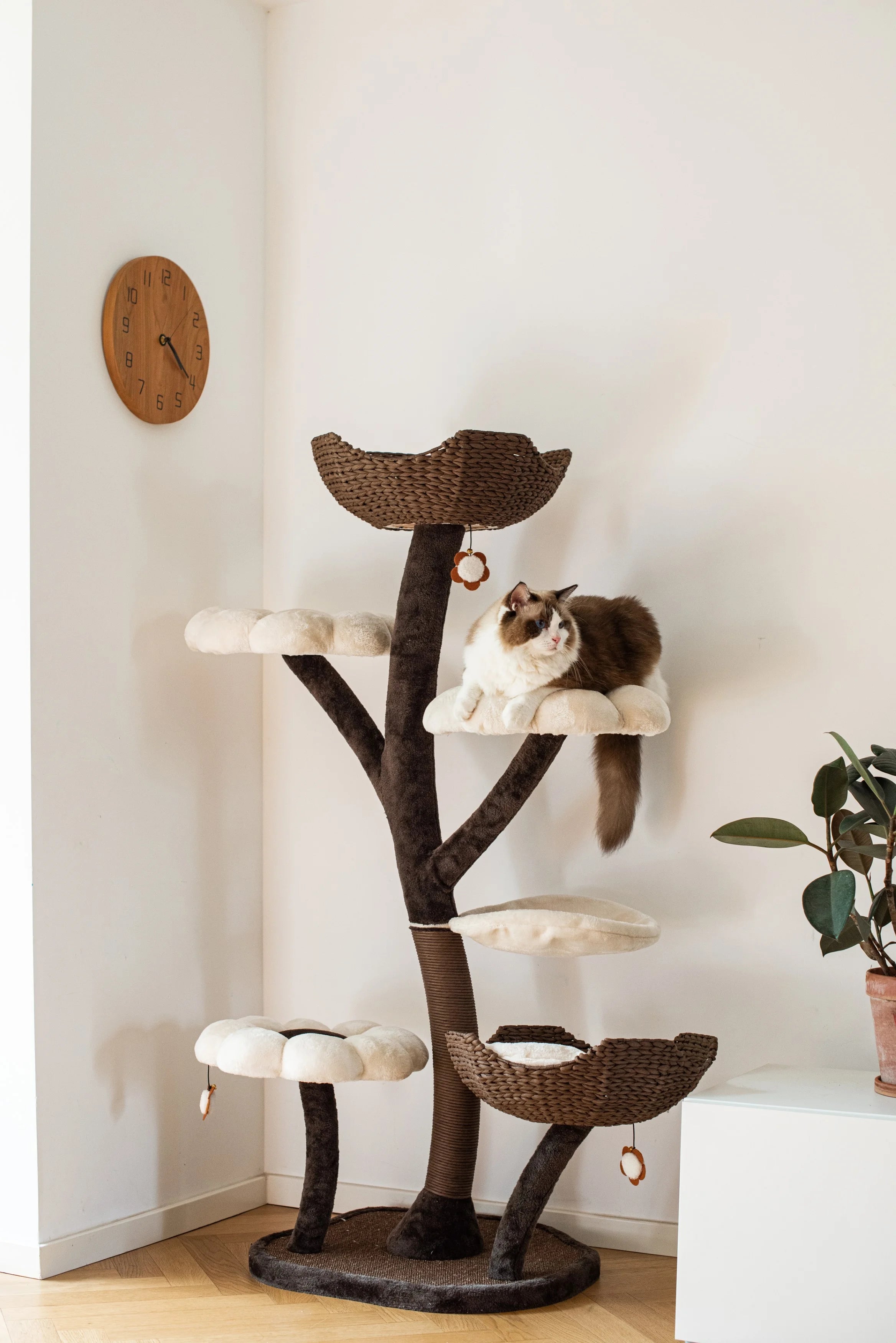 Natural Blossom Woven Tree Branches 6-Level Cat Tower with Hammock and Padded Perches L605
