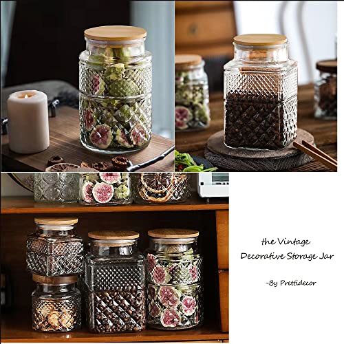 1 Gallon Glass Cookie Jar with Bamboo Lid, Airtight Food Storage Container R54596