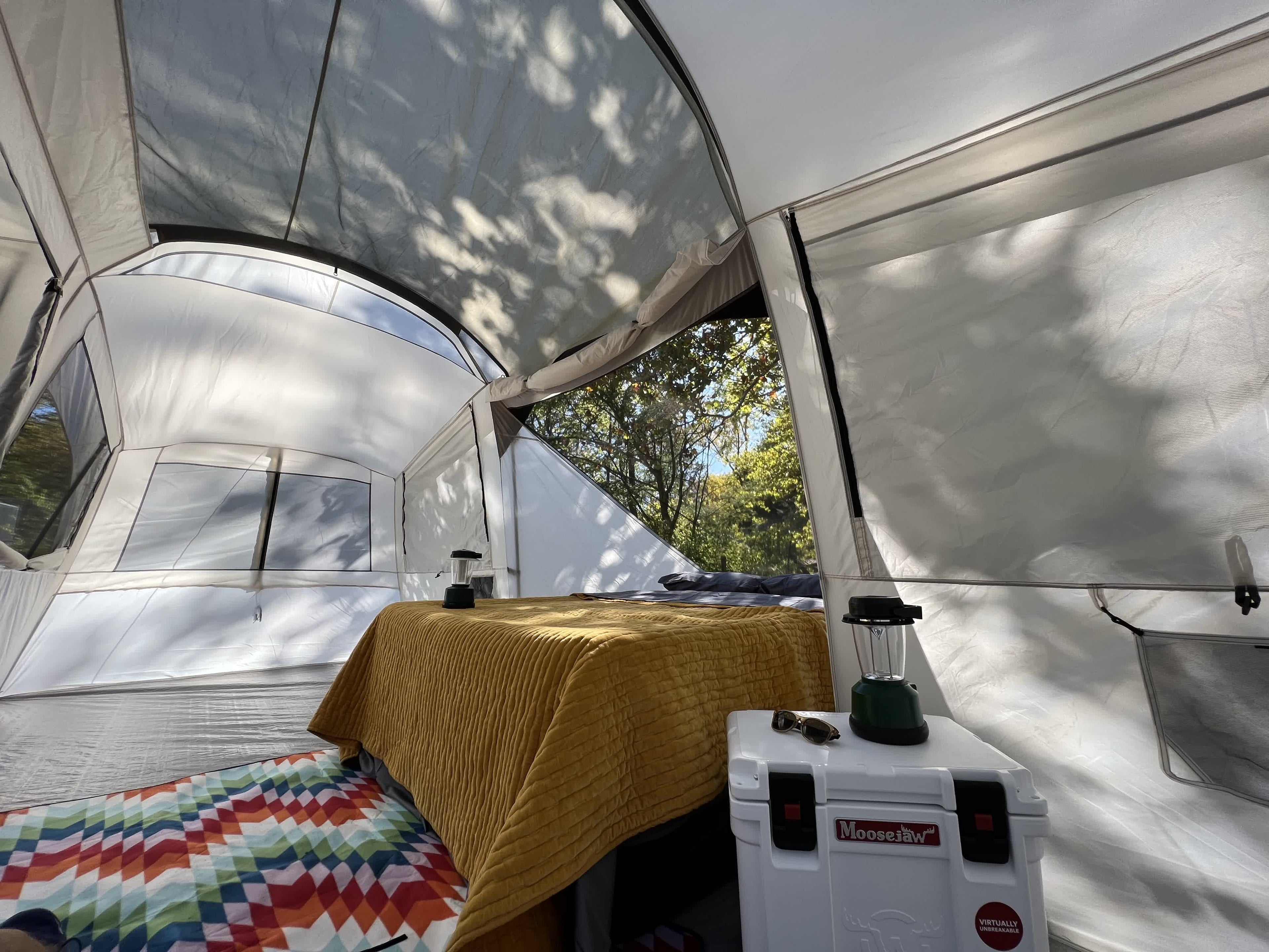 12 Person Glamping Tent R430