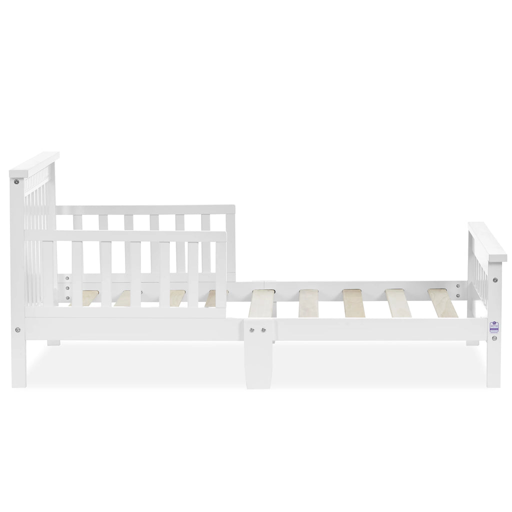 Toddler Bed made with Sustainable Pinewood, White H126