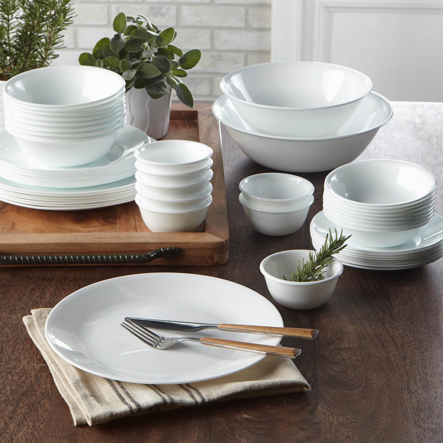 Winter Frost White Glass 30-Piece Dinner Set P913
