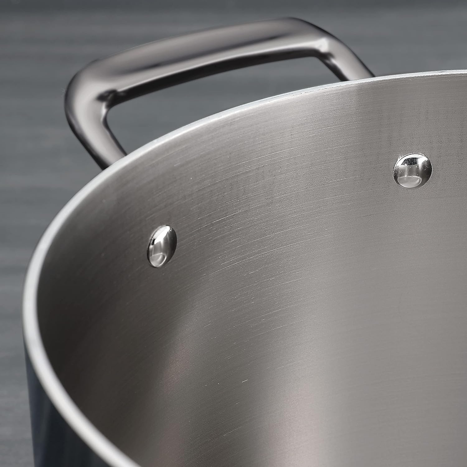 Covered Braiser 6 Qt W2254