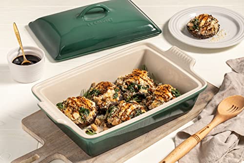 Covered Rectangular Casserole, 4 qt. D965773