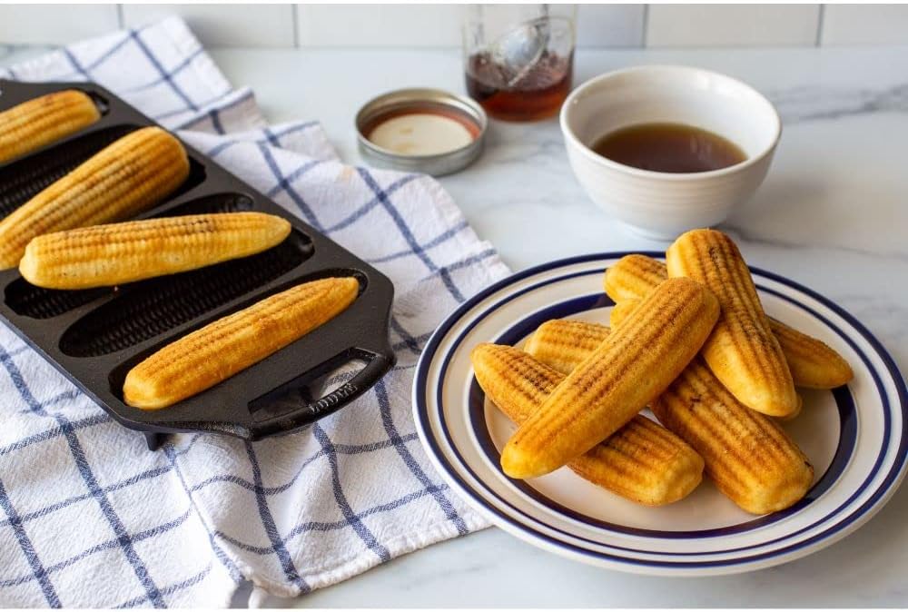 Cast Iron Cornstick Pan B499491