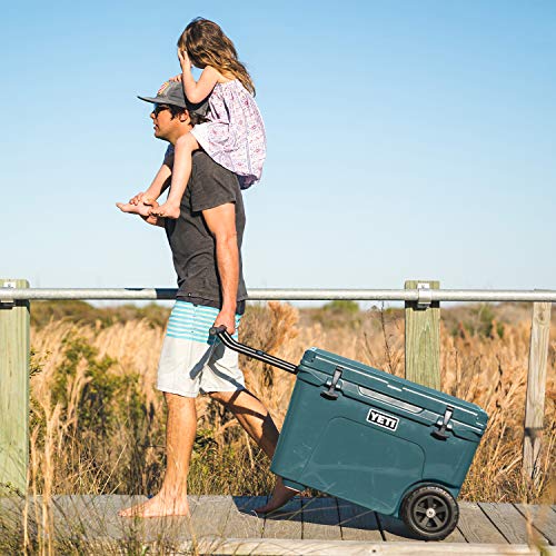 Wheeled Hard Cooler A90569