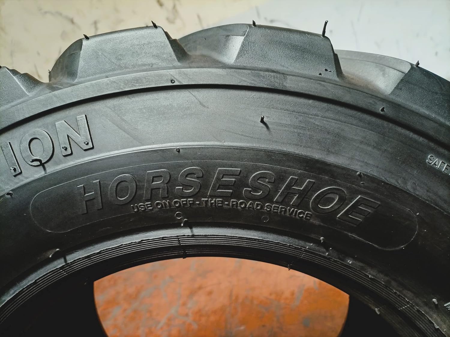 Skid Steer Tubeless Tires 12x16.5 Heavy Duty I8480