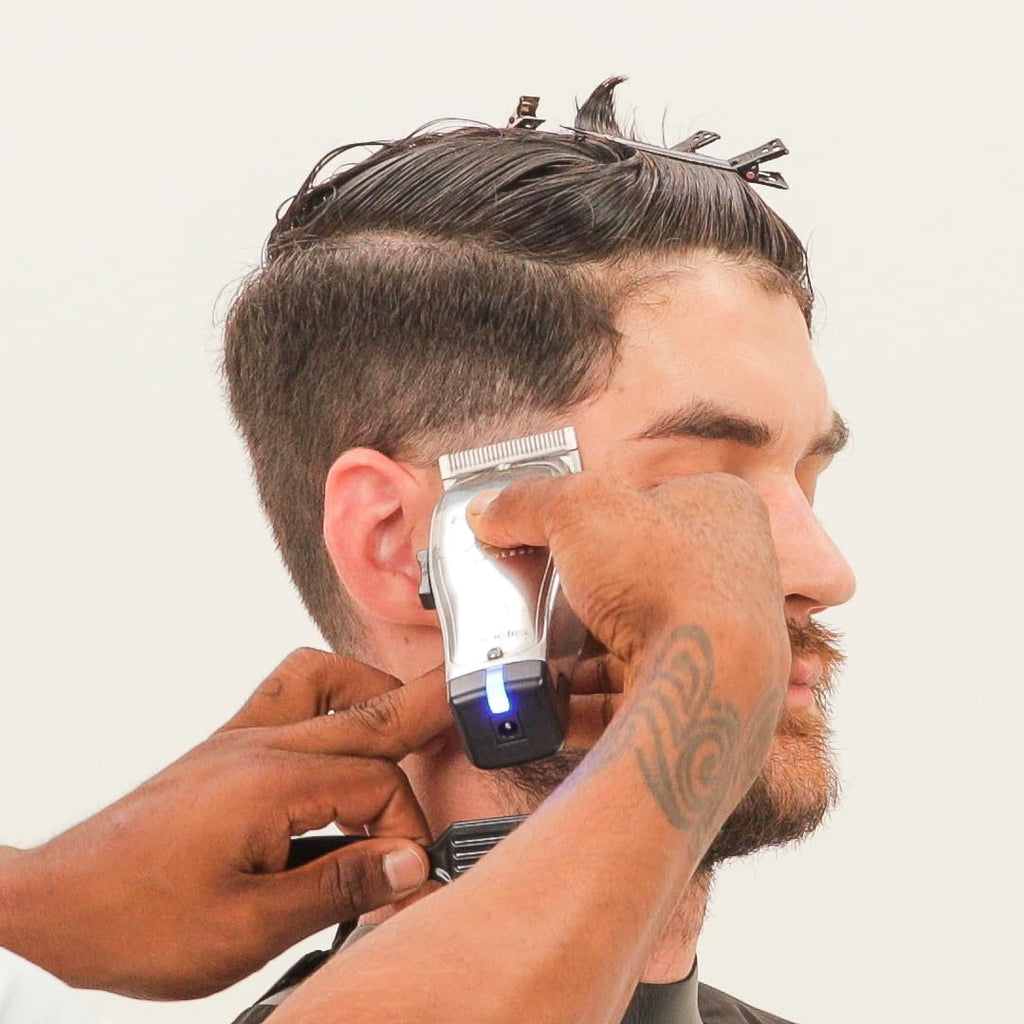 Professional Corded/Cordless Hair Trimmer with Adjustable Carbon Steel Blade E906939